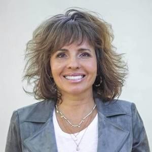 Meet your Posher, Nikki